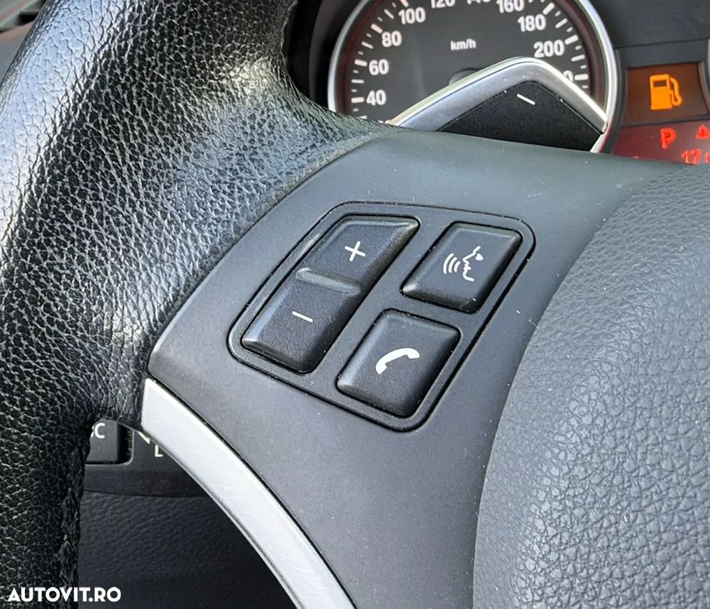 BMW X1 - 32