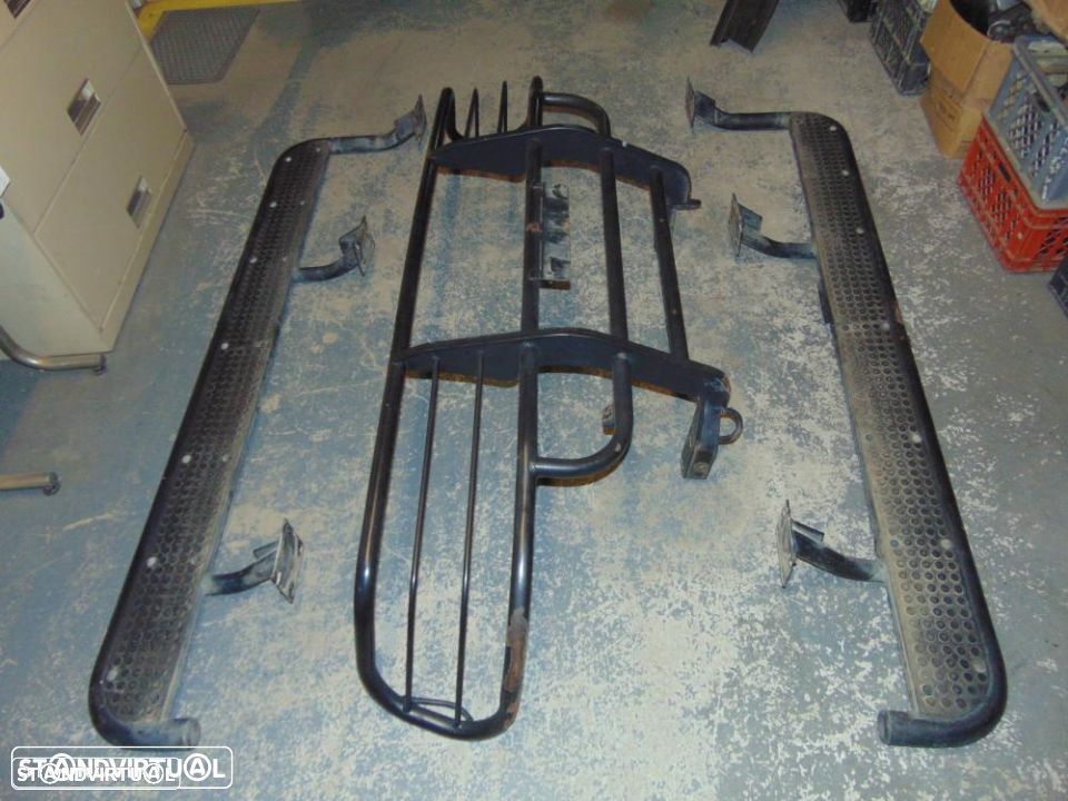 Opel Frontera 1997 grade frontal - 1