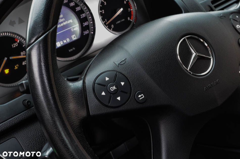 Mercedes-Benz Klasa C - 29