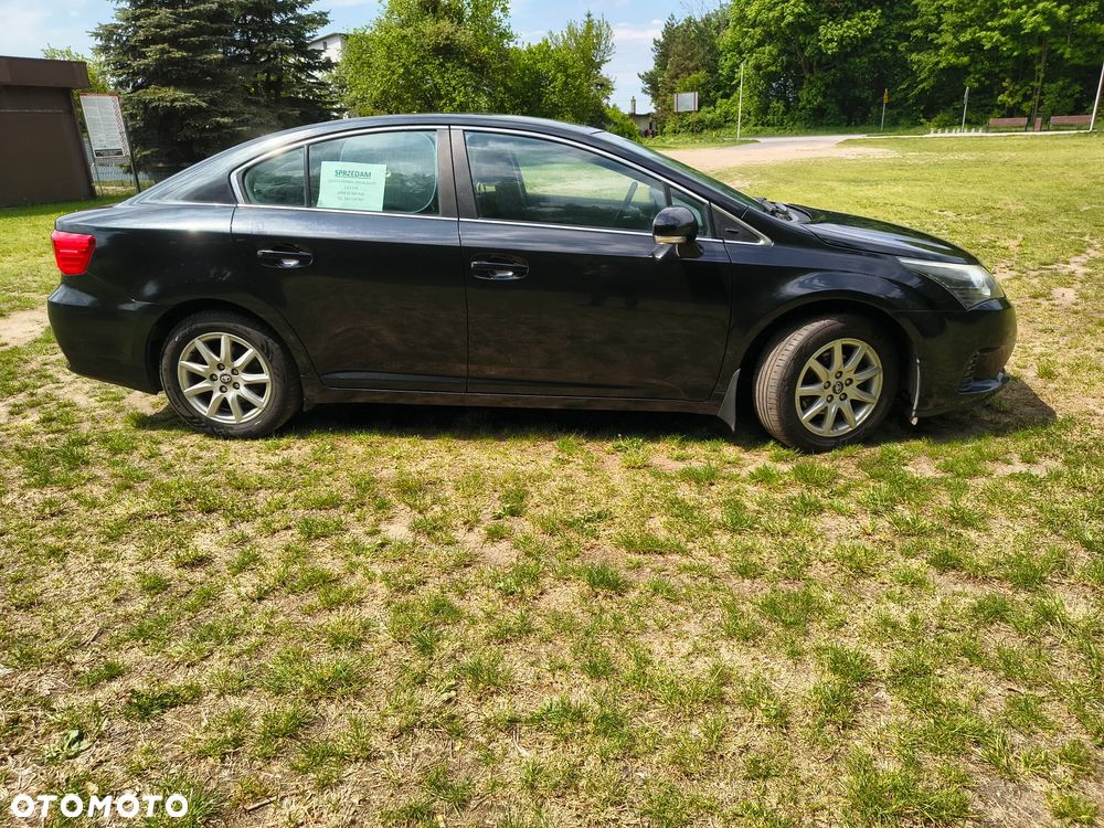 Toyota Avensis 1.8 Life - 3