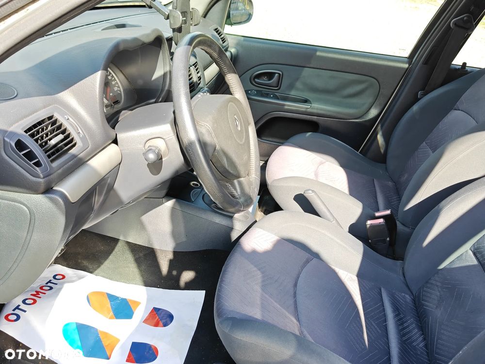 Renault Clio 1.5 dCi Campus - 7