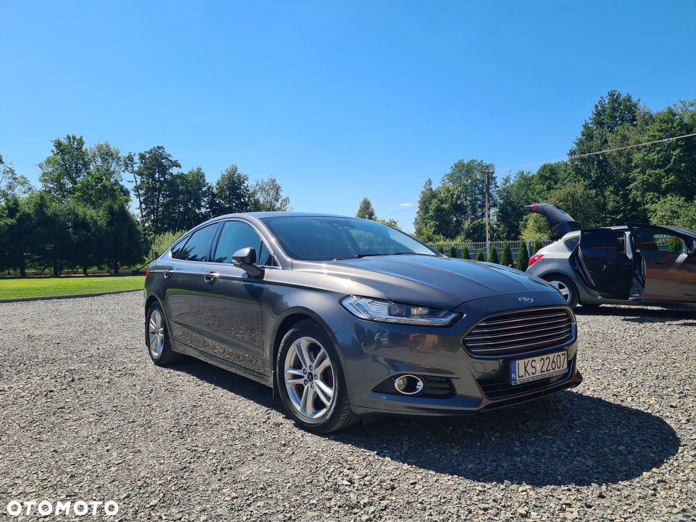 Ford Mondeo 2.0 EcoBoost Titanium - 3