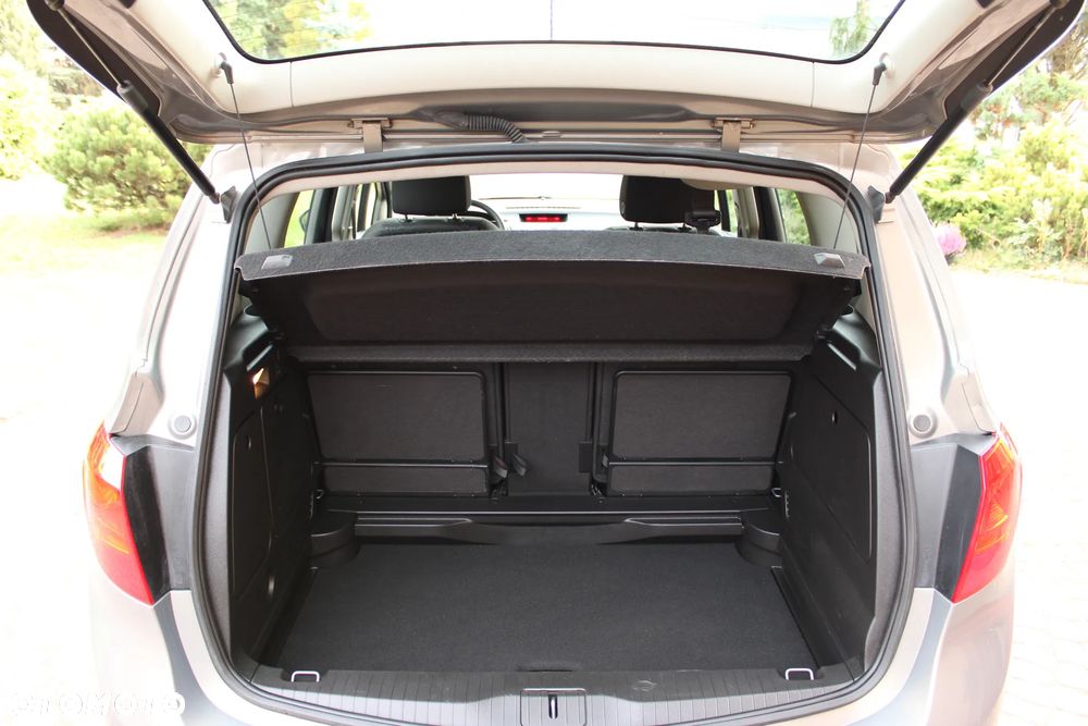 Opel Meriva 1.4 Essentia - 19