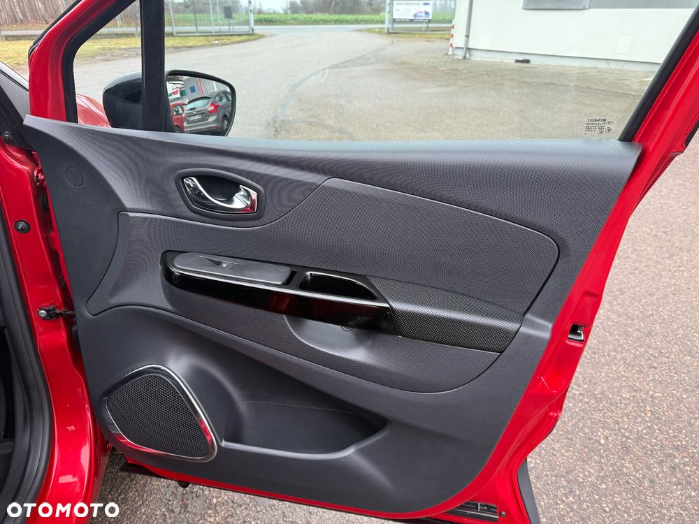 Renault Captur 0.9 Energy TCe Helly Hansen - 20