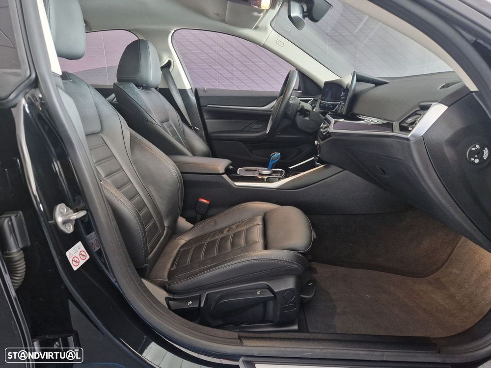BMW i4 eDrive40 - 12
