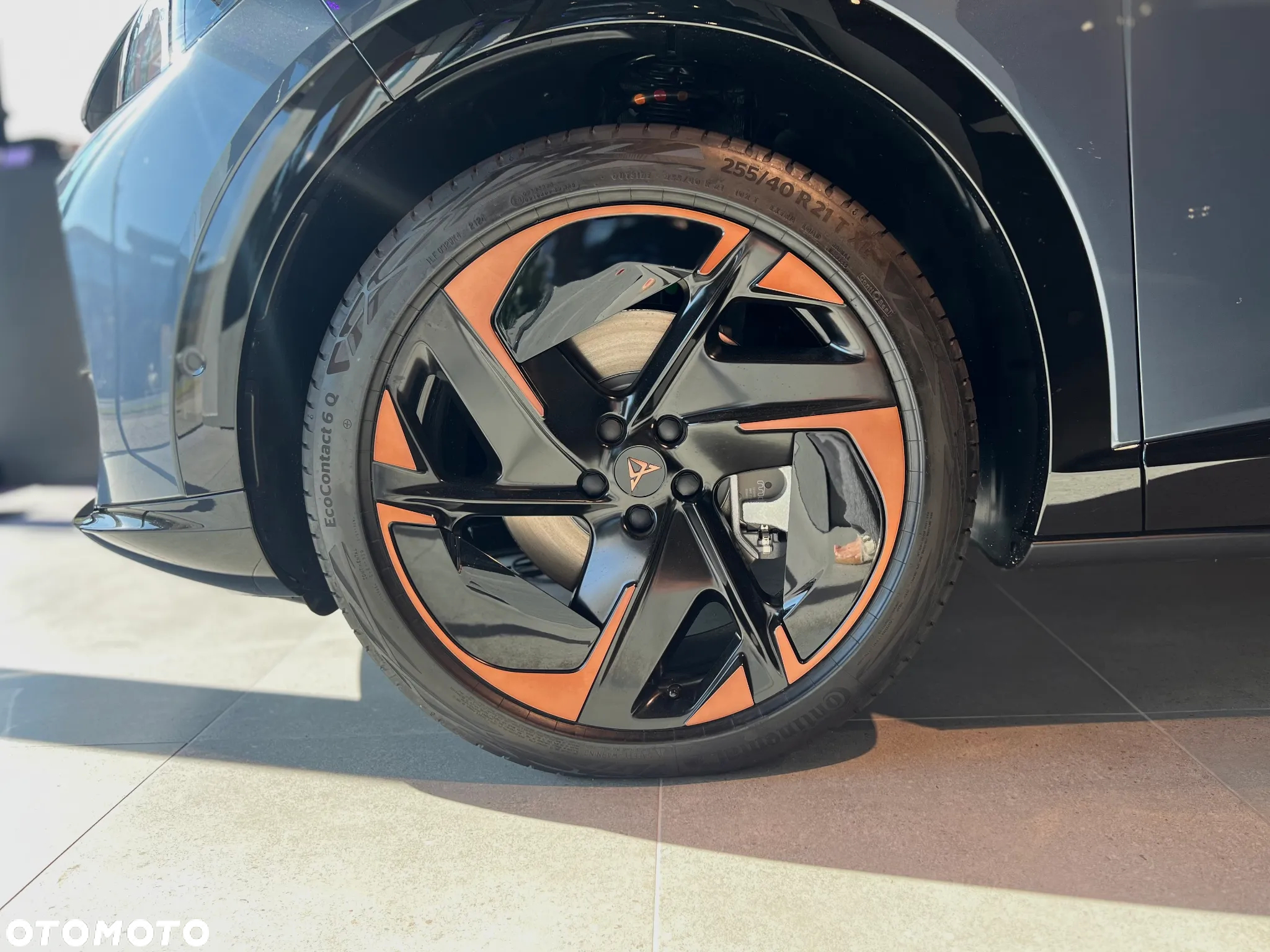 Cupra Tavascan 82kWh 4Drive VZ - 9