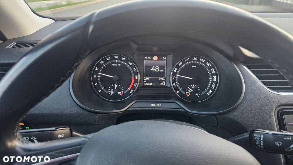 Skoda Octavia Scout 2.0 TDI 4x4 DSG - 12