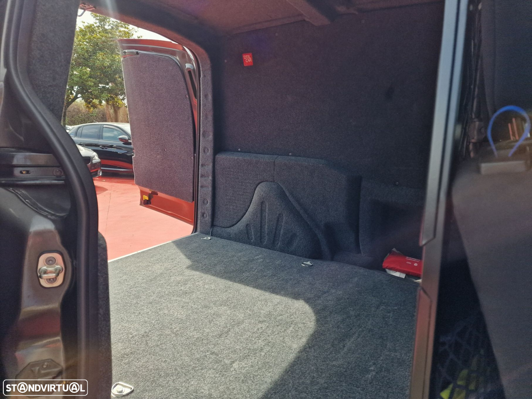 Citroën Berlingo 1.6 BlueHDi L1 3L - 6