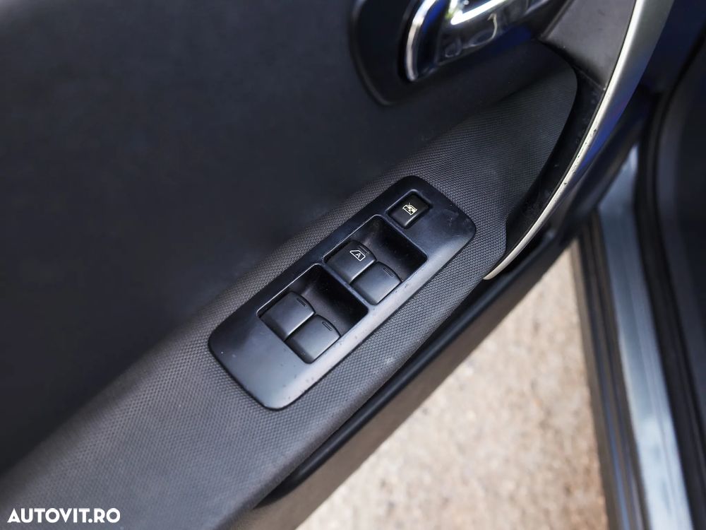 Nissan Qashqai 1.5 DCI N-Connecta - 20