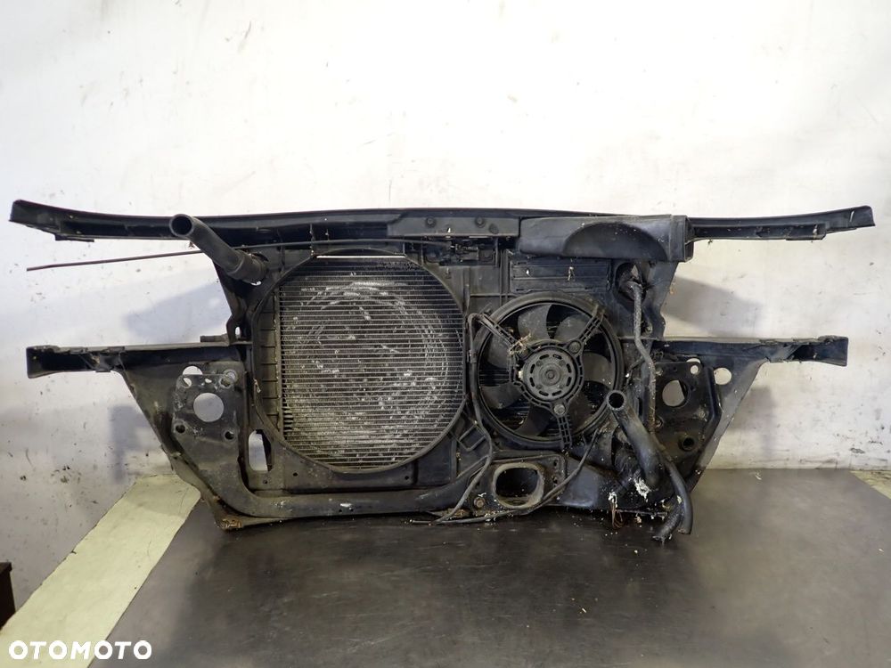 PAS PRZEDNI AUDI A6 C5 2.5 - 1