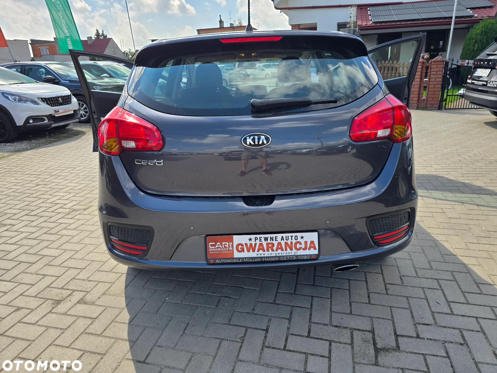 Kia Ceed - 22
