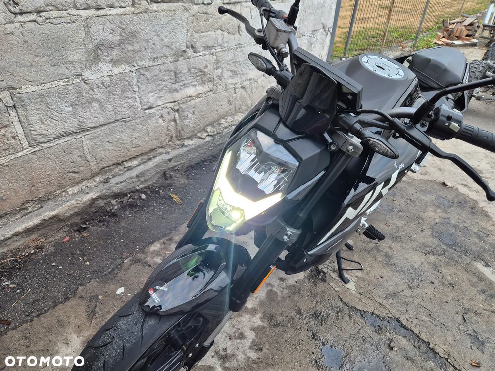 CFMoto 300NK - 22