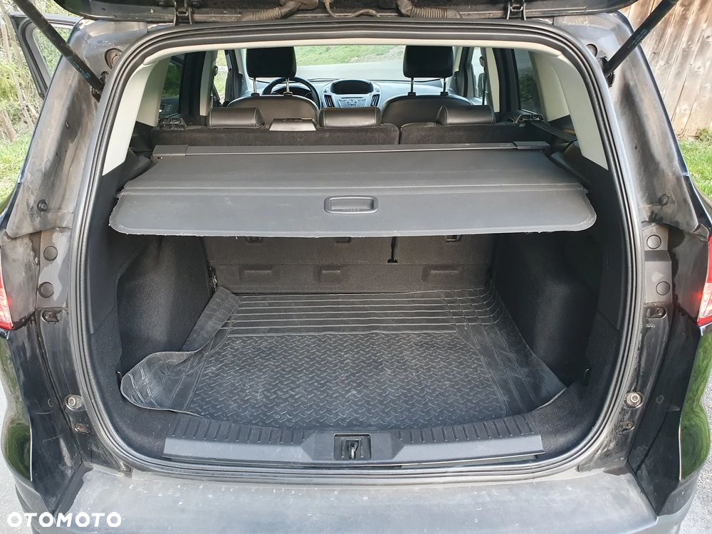 Ford Kuga 2.0 TDCi 4x4 Titanium - 14