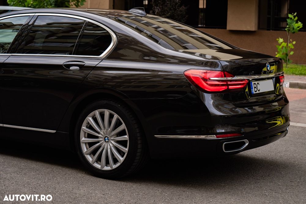 BMW Seria 7 730d - 6