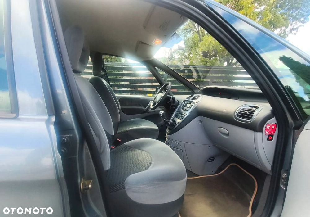 Citroën Xsara Picasso - 27