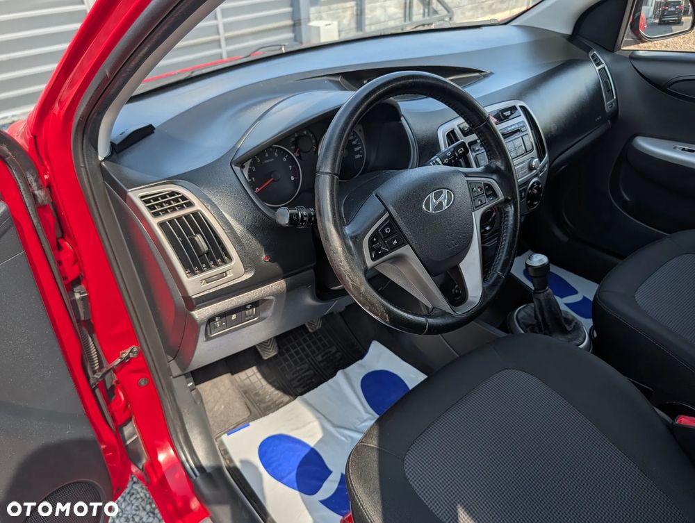 Hyundai i20 1.25 Comfort - 13