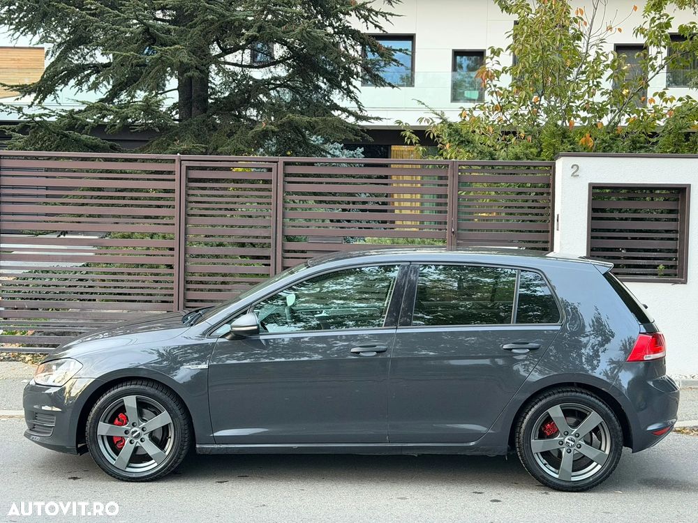 Volkswagen Golf 1.2 TSI Comfortline - 1