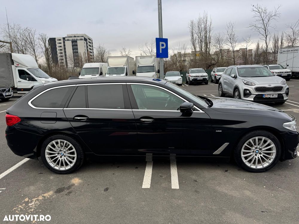BMW Seria 5 520d xDrive Aut. Luxury Line - 7