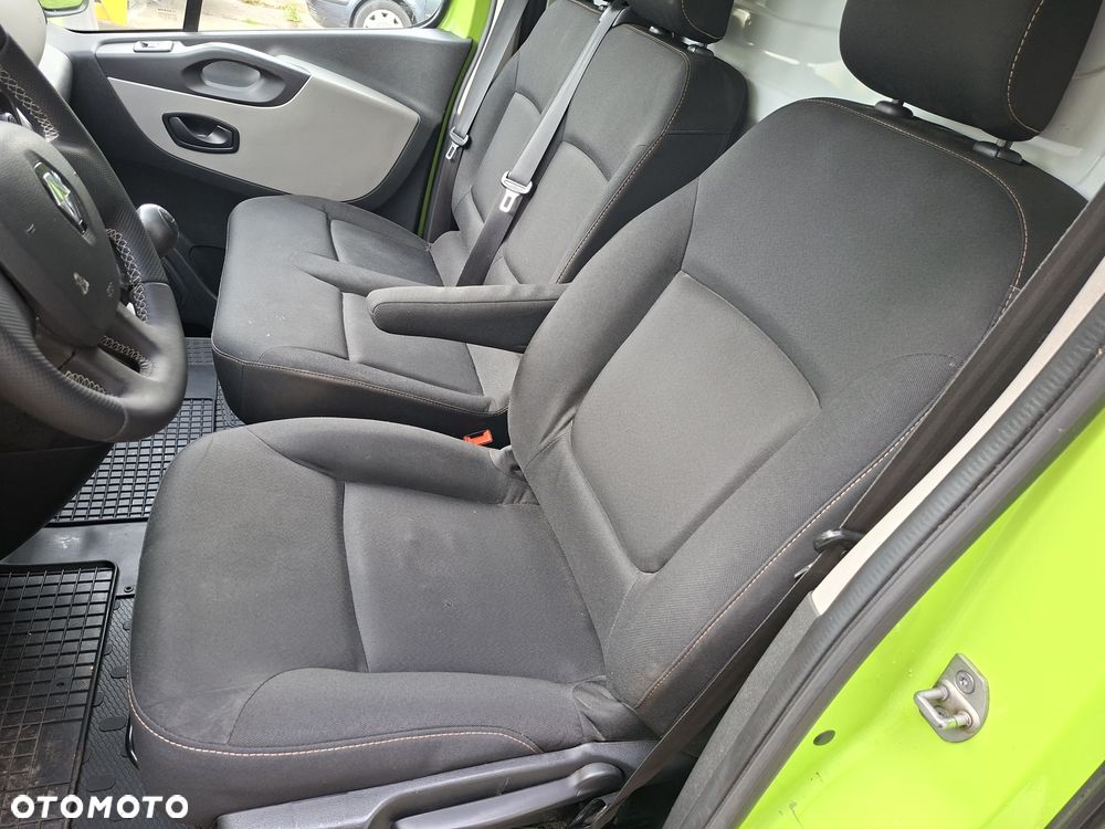 Renault Trafic 2017 photo 4