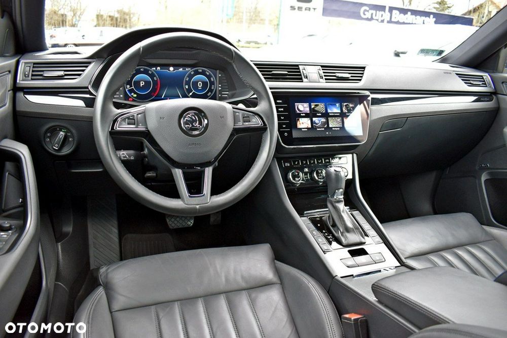 Skoda Superb 2.0 TSI 4x4 L&K DSG - 16