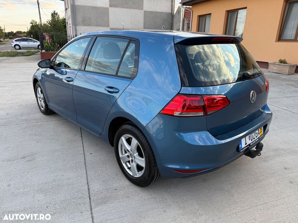 Volkswagen Golf 1.2 TSI BlueMotion Technology Comfortline - 4