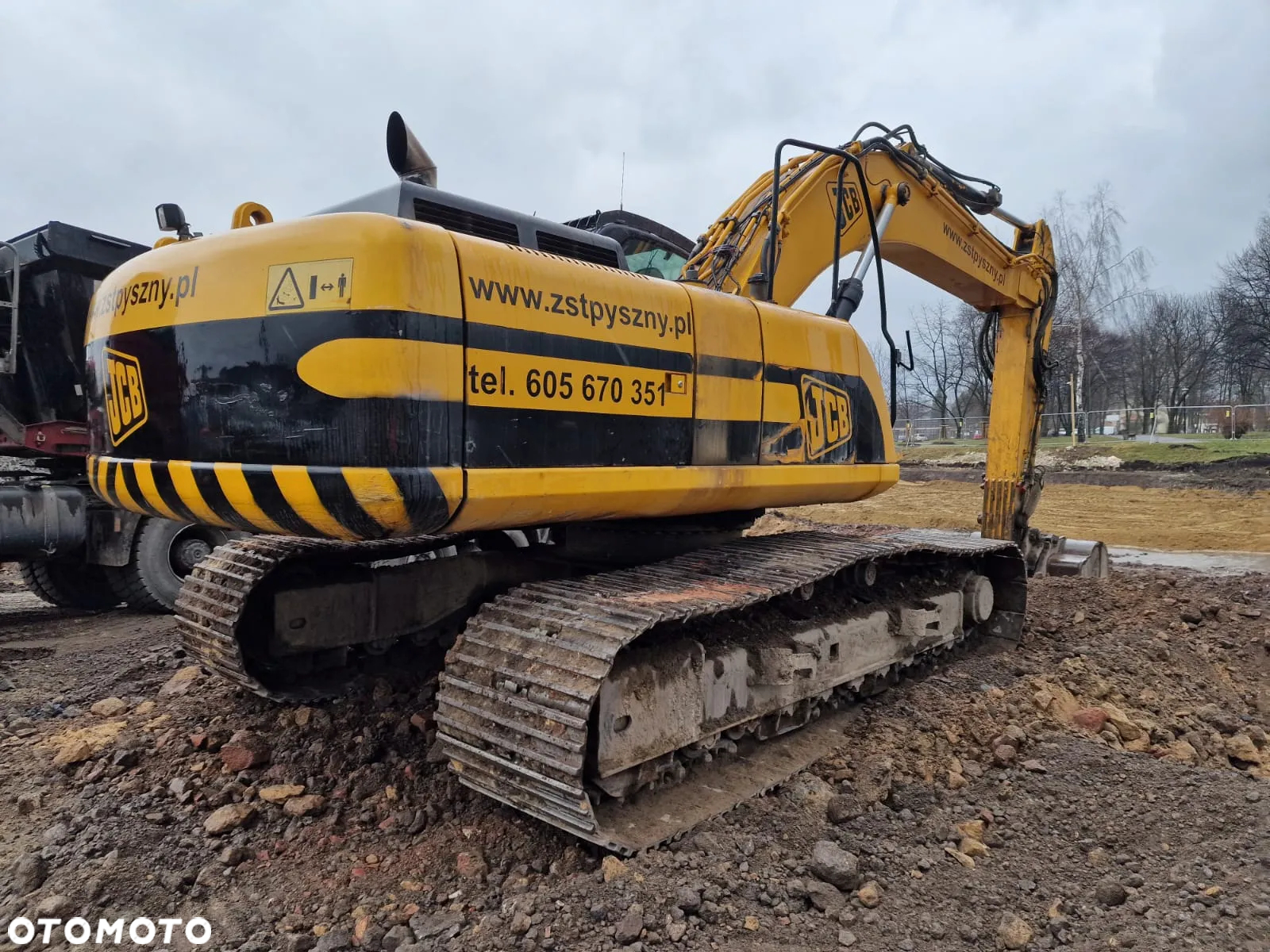 JCB JS330 - 4