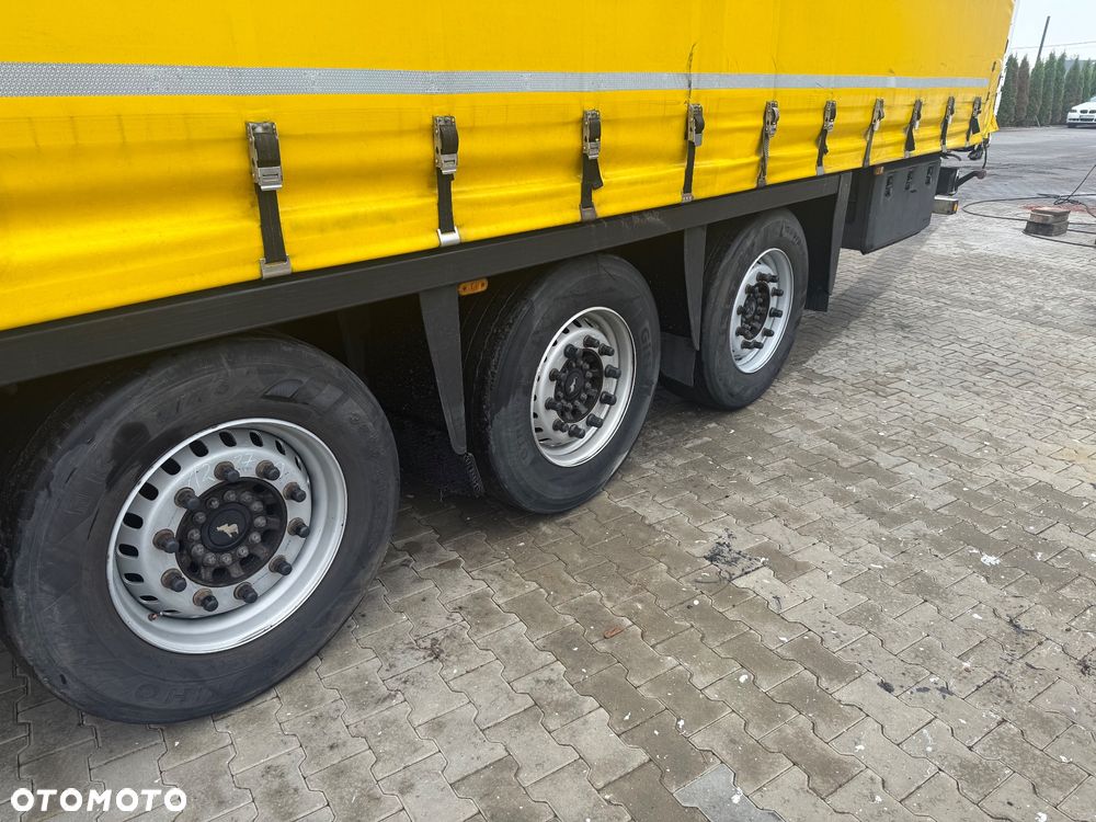 Schmitz Cargobull S01 - 18