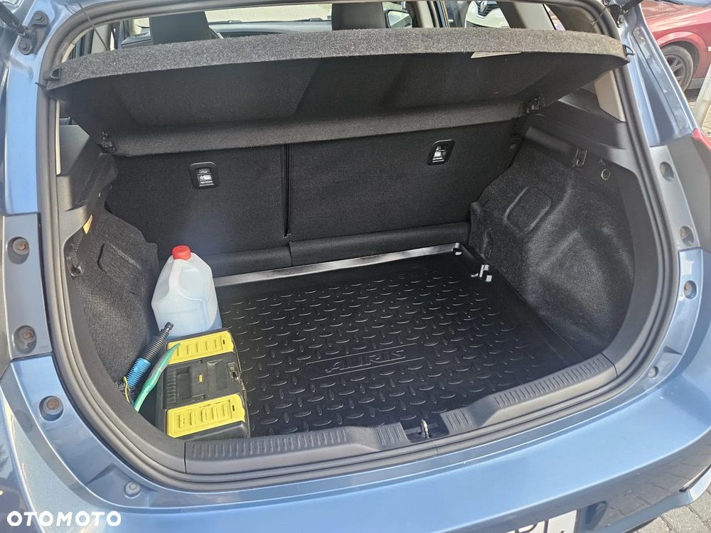 Toyota Auris 1.33 VVT-i Active - 12