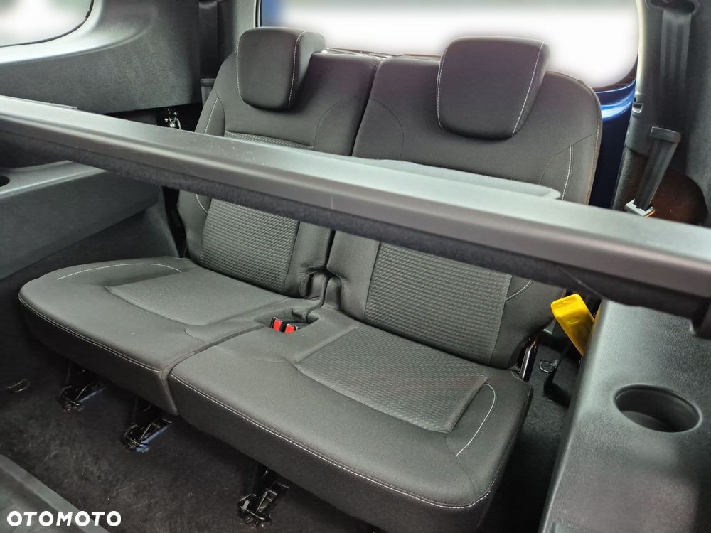 Dacia Lodgy 1.5 Blue dCi Laureate S&S EU6d - 11