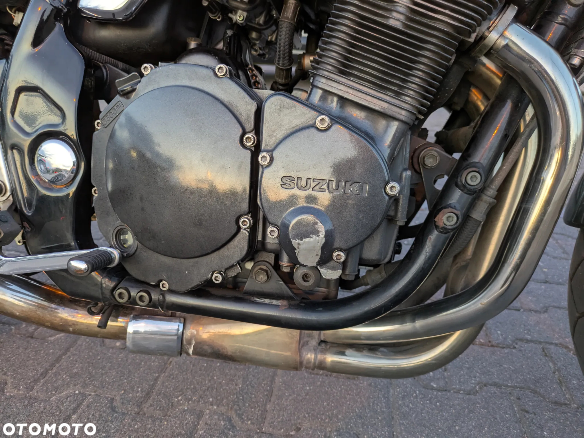 Suzuki GSX - 9