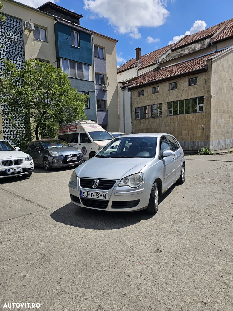 Volkswagen Polo 1.4 TDI Comfortline DPF - 2
