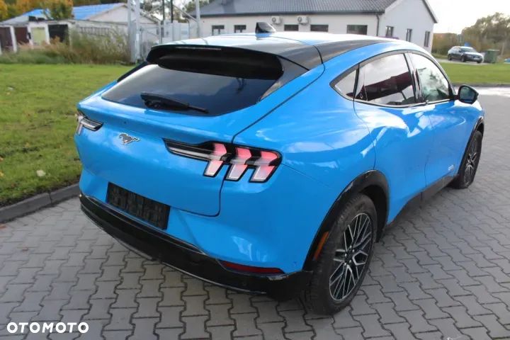 Ford Mustang Mach-E PREMIUM - 8