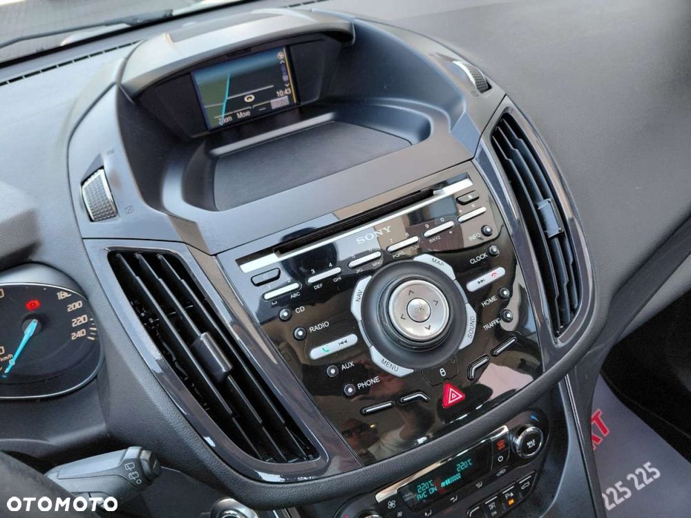 Ford Kuga - 22