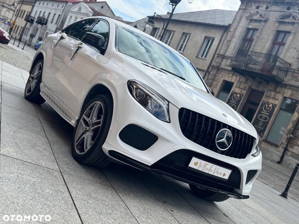 Mercedes-Benz GLE 350 d 4Matic 9G-TRONIC AMG Line - 2