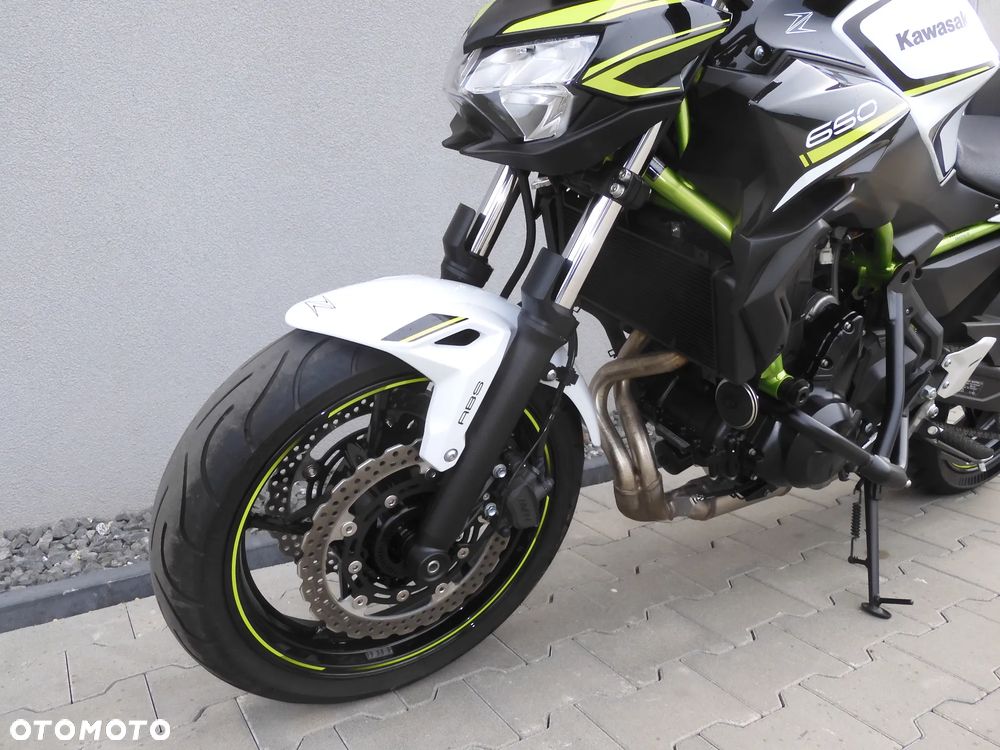 Kawasaki Z 650 - 23