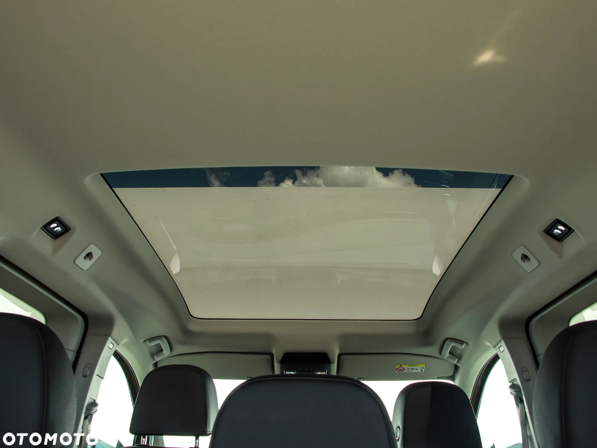 Volkswagen Caddy 2.0 TDI Style DSG - 10