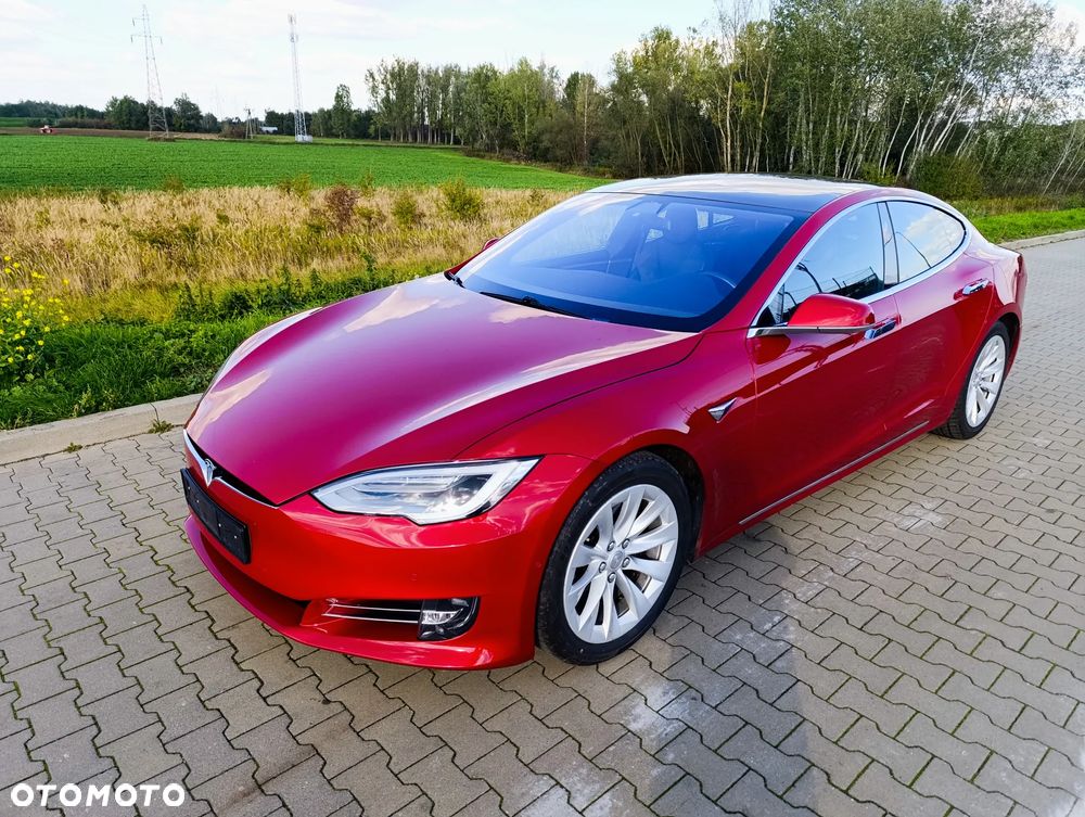 Tesla Model S Long Range Plus - 2