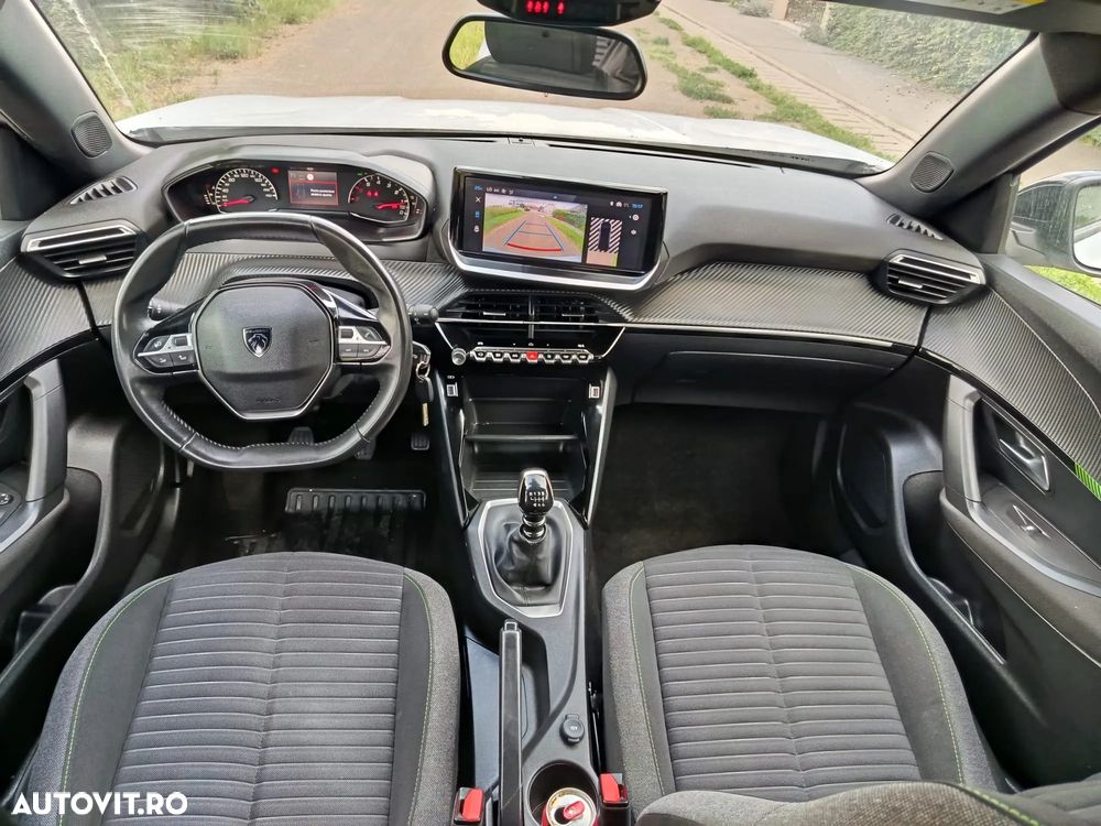 Peugeot 2008 - 7