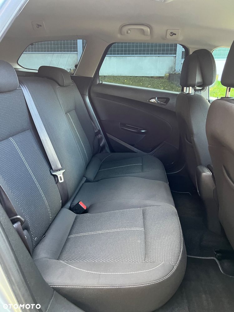 Opel Astra IV 1.6 CDTI Sport - 8