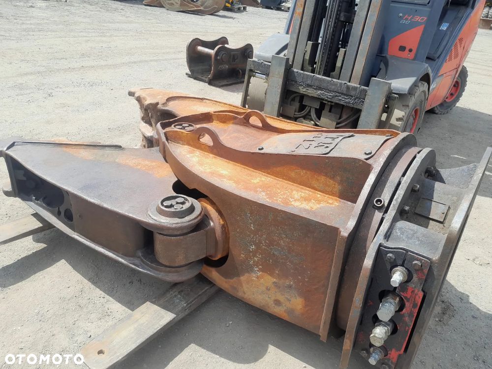 Nożyce VTN obrotowe tnąco kruszące wyburzeniowe kleszcze rozbiórkowe waga 1200kg - 3