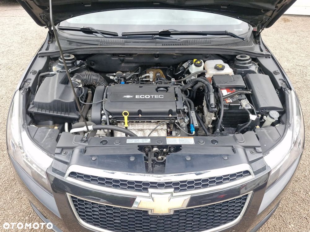 Chevrolet Cruze 1.6 LT+ - 28