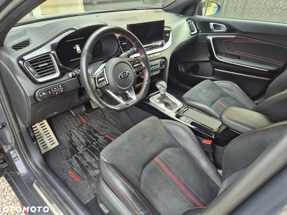 Kia ProCeed 1.6 T-GDI GT DCT - 8
