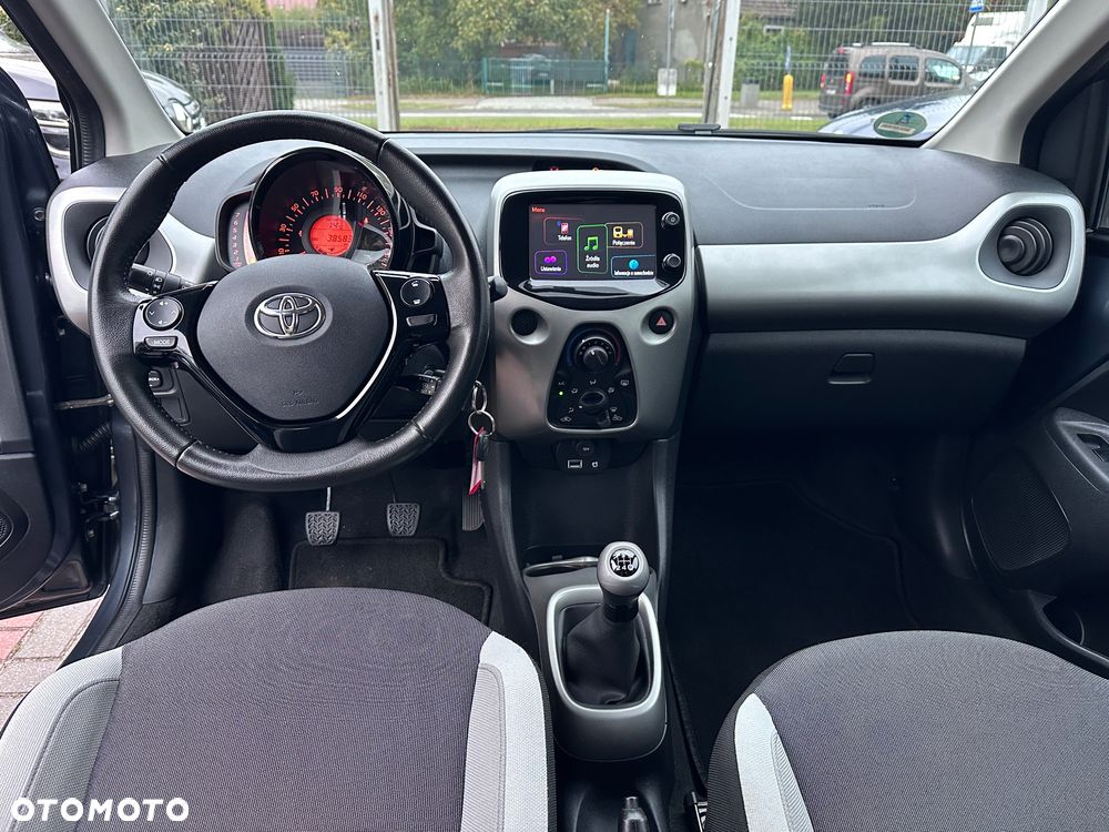 Toyota Aygo x-cite - 7