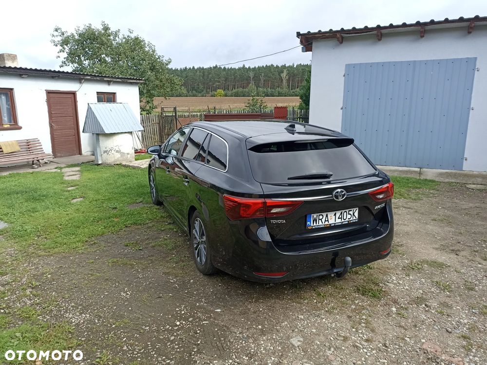 Toyota Avensis Touring Sports 1.8 Multidrive S Edition-S - 3