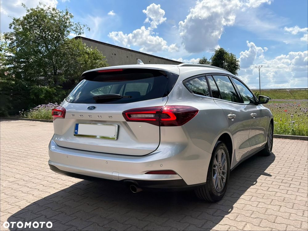 Ford Focus 1.0 EcoBoost Titanium - 6