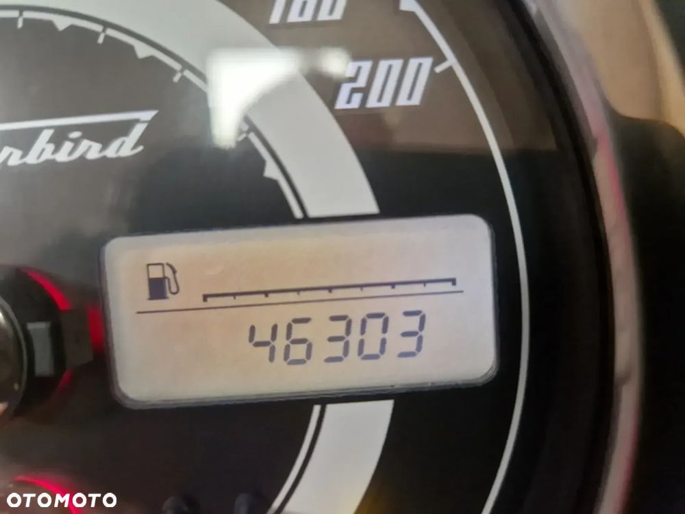 Triumph Thunderbird - 20