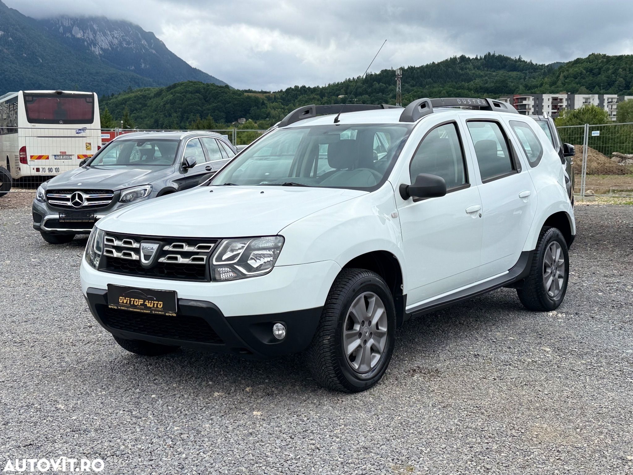 Dacia Duster 1.5 dCi 4x4 Laureate - 1