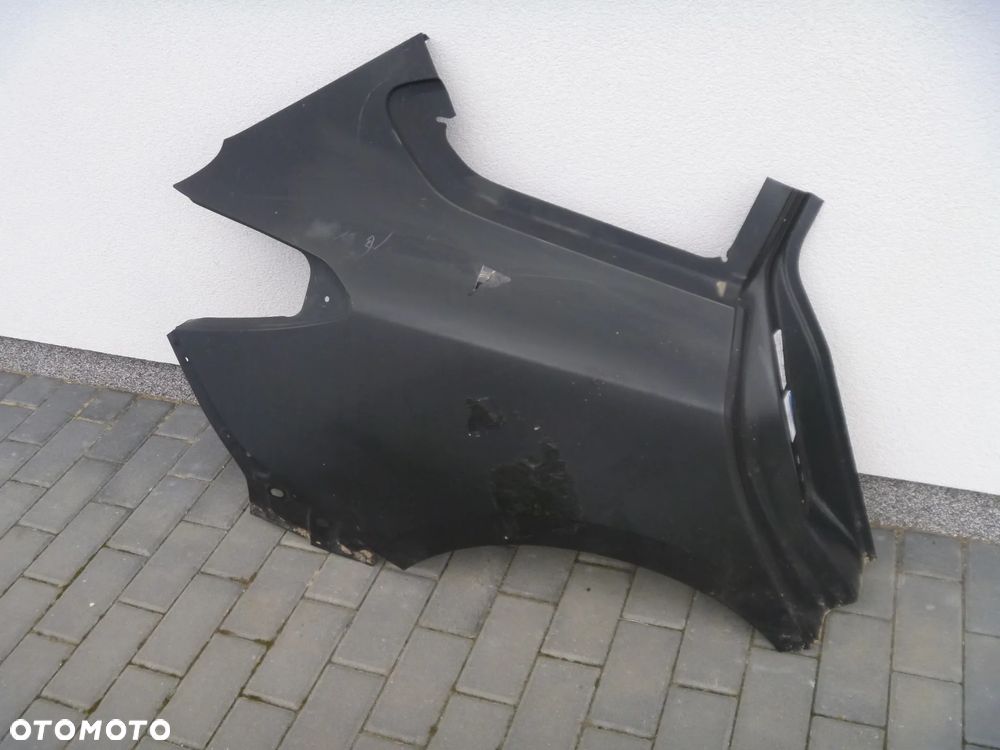 FORD FOCUS MK4 KOMBI ST LINE ZDERZAK TYLNY ORYGINAŁ - 17