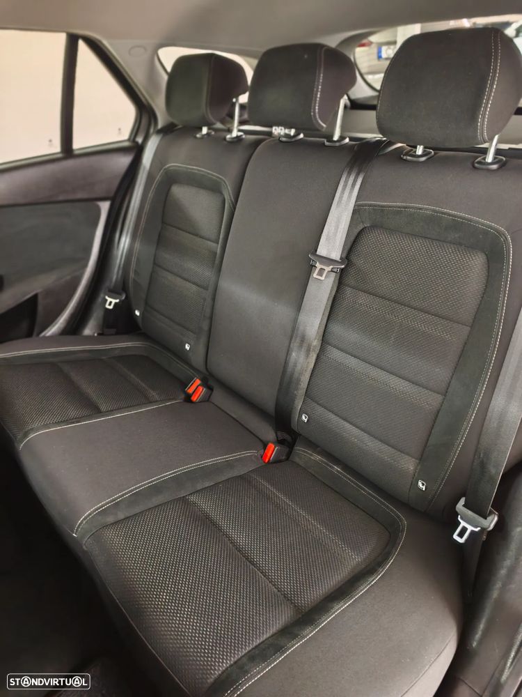 Fiat Tipo Station Wagon 1.3 M-Jet Lounge J17 - 24