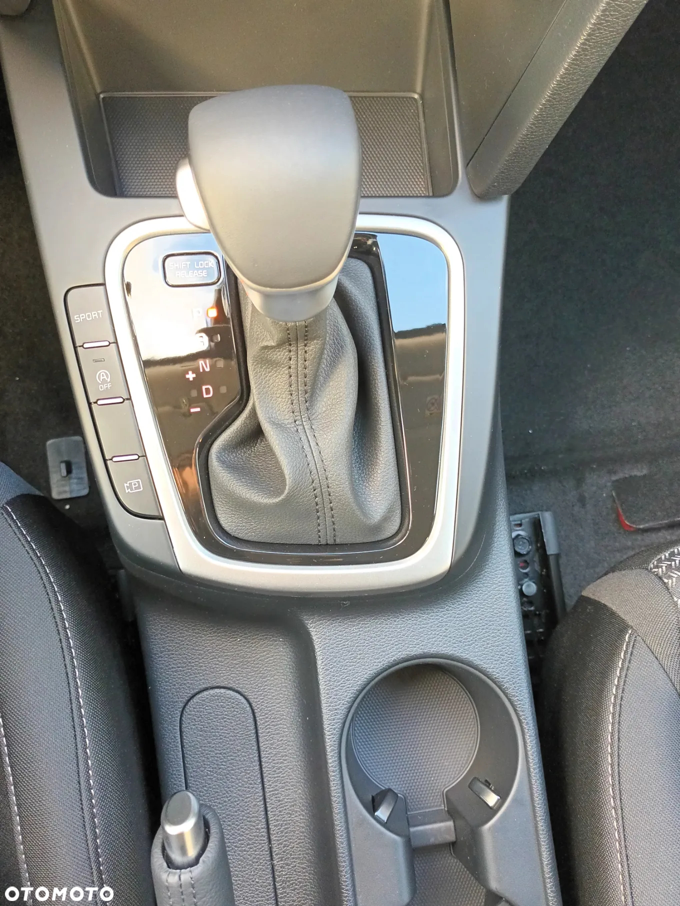 Kia XCeed 1.5 T-GDI M DCT - 23